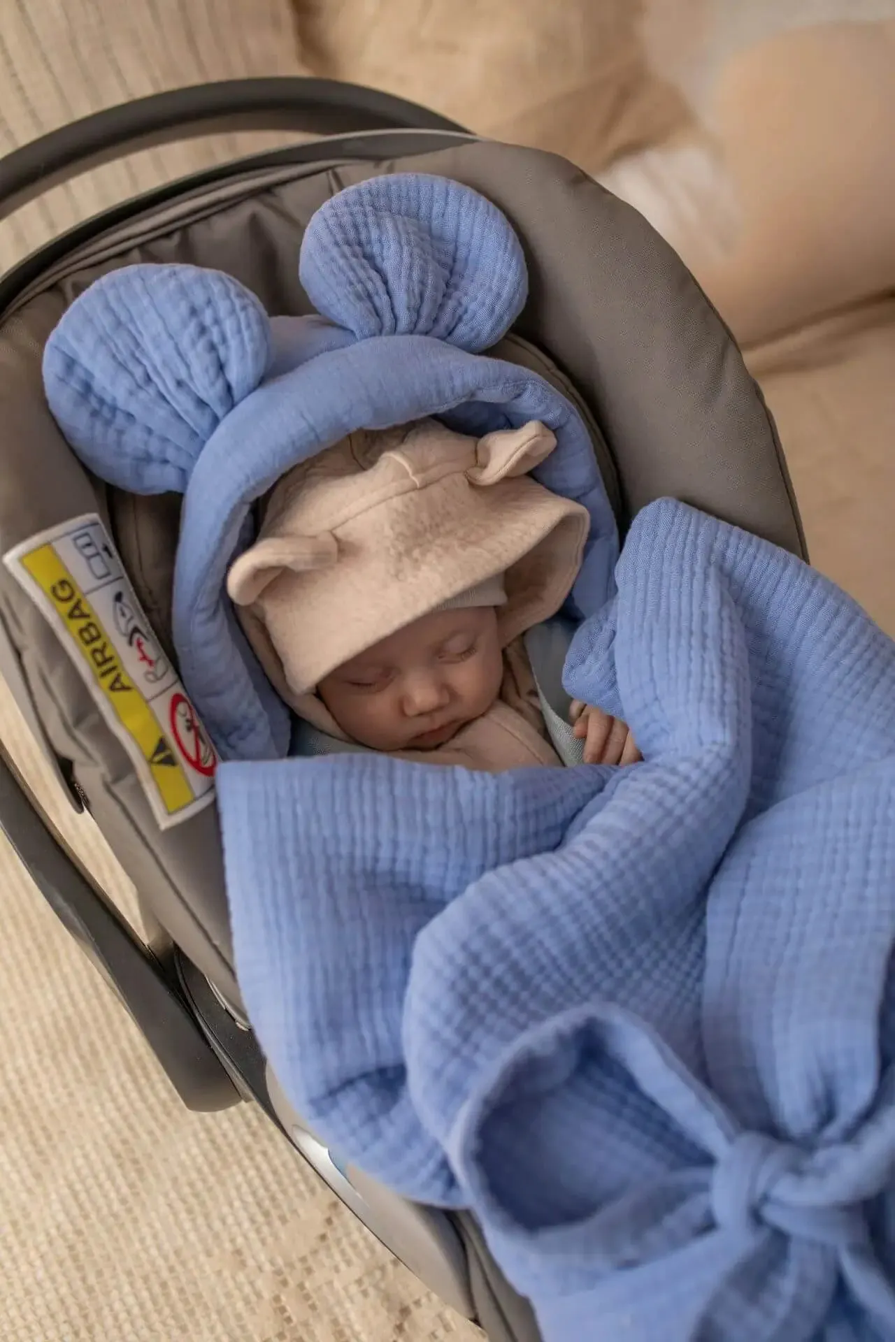 Handmade Car Seat Blanket - GOTS Organic Muslin Cotton - Cornflower Blue